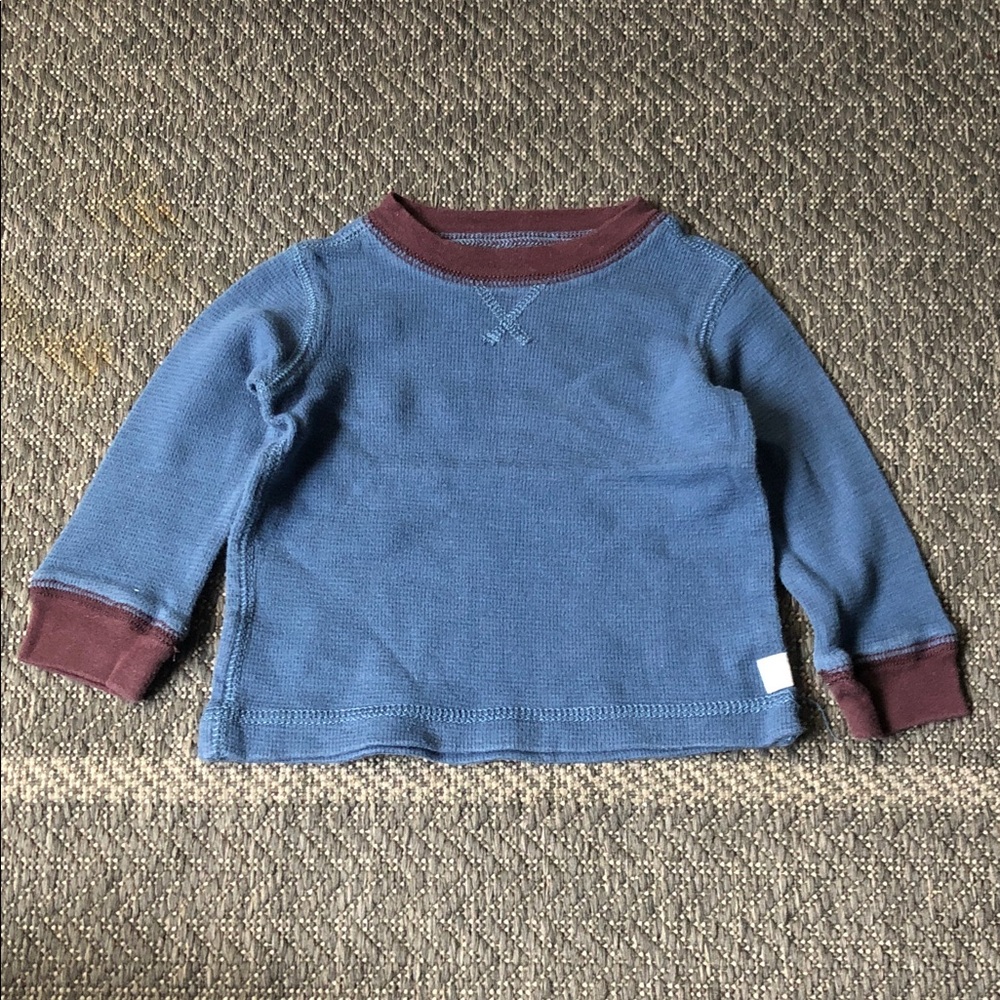 Classic Blue Crewneck Kids Top with Burgundy Trim